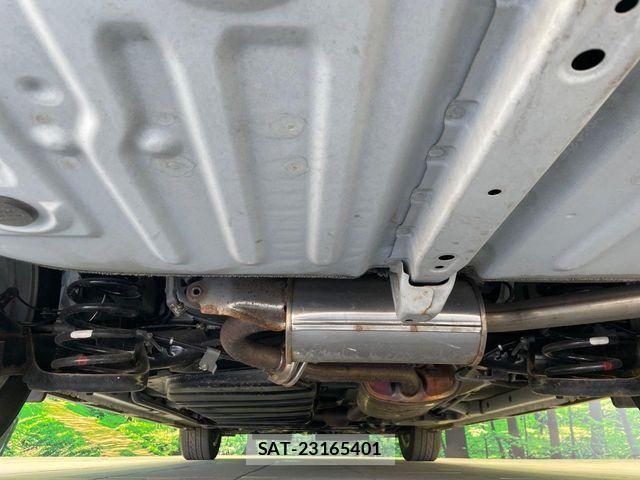 Toyota VOXY 2016-02 7503620-19