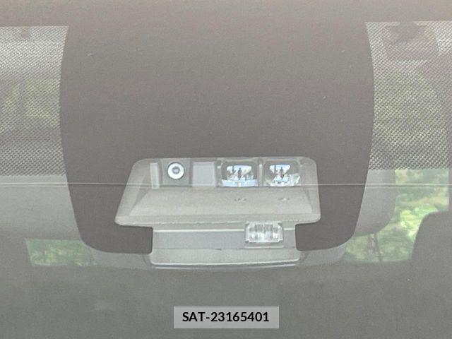 Toyota VOXY 2016-02 7503620-2
