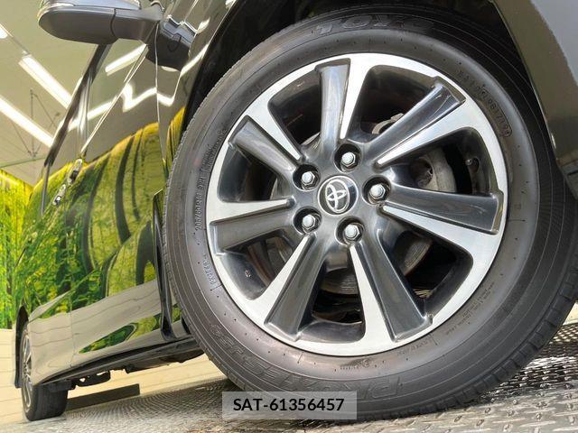 Toyota VOXY 2019-07 7503594-12