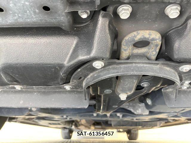 Toyota VOXY 2019-07 7503594-14