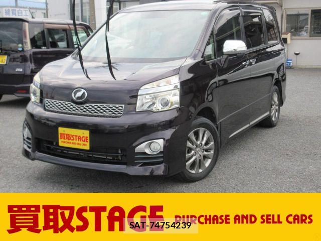 Toyota VOXY 2013-10 7503639-0