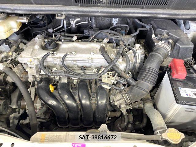 Toyota VOXY 2015-04 7503628-18