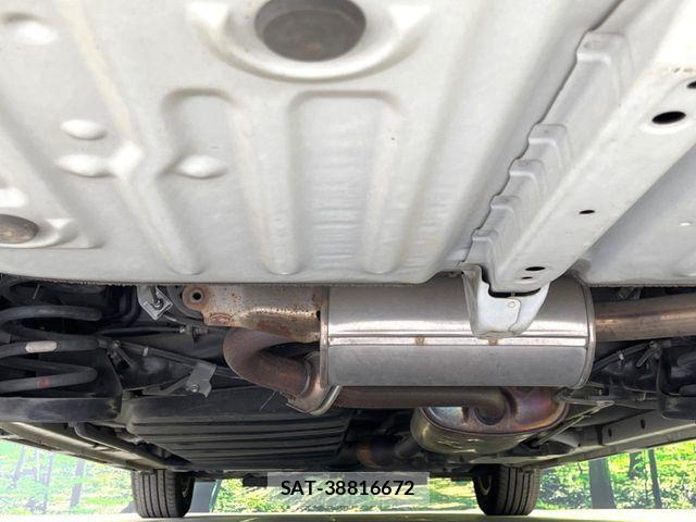 Toyota VOXY 2015-04 7503628-19