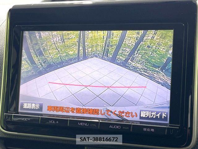 Toyota VOXY 2015-04 7503628-3