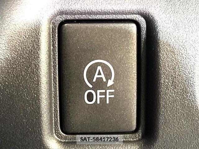 Toyota VOXY 2021-06 7503582-10