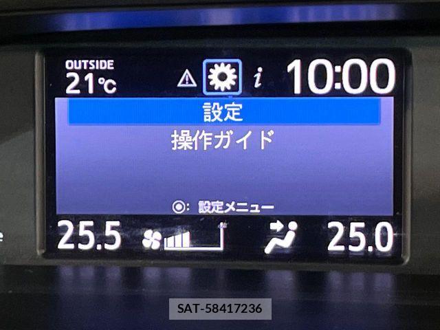 Toyota VOXY 2021-06 7503582-19