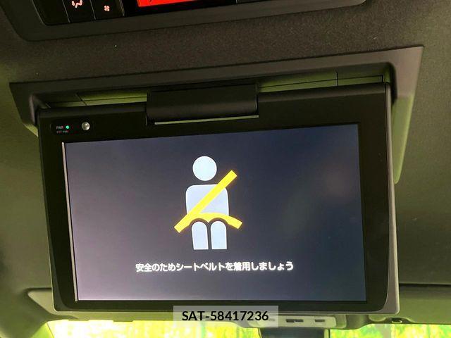 Toyota VOXY 2021-06 7503582-4