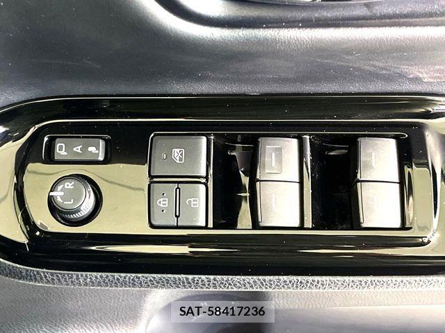 Toyota VOXY 2021-06 7503582-7