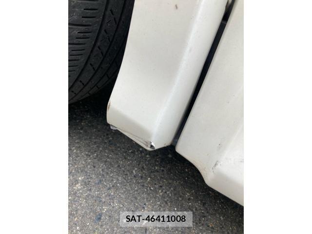 Toyota VOXY 2016-11 7503637-26