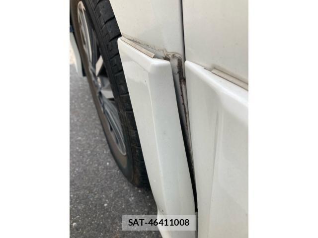Toyota VOXY 2016-11 7503637-28