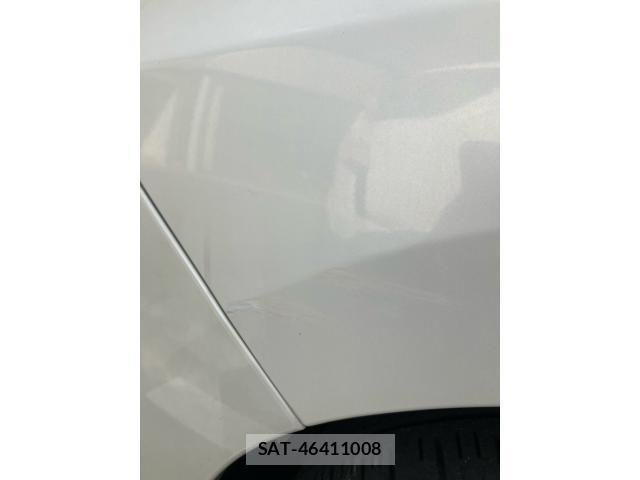 Toyota VOXY 2016-11 7503637-29