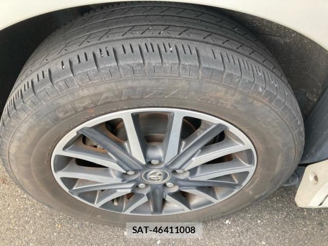Toyota VOXY 2016-11 7503637-5
