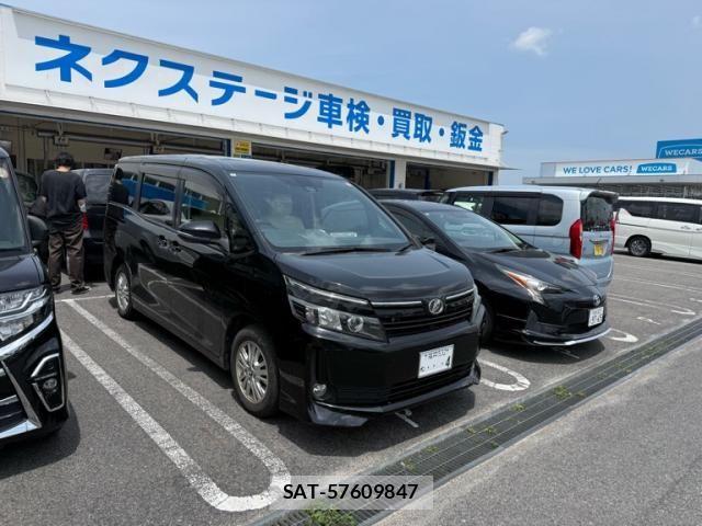 Toyota VOXY 2016-10 7503640-0