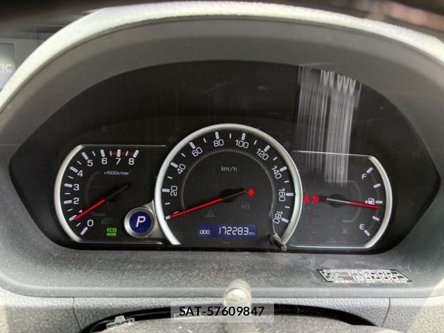 Toyota VOXY 2016-10 7503640-12