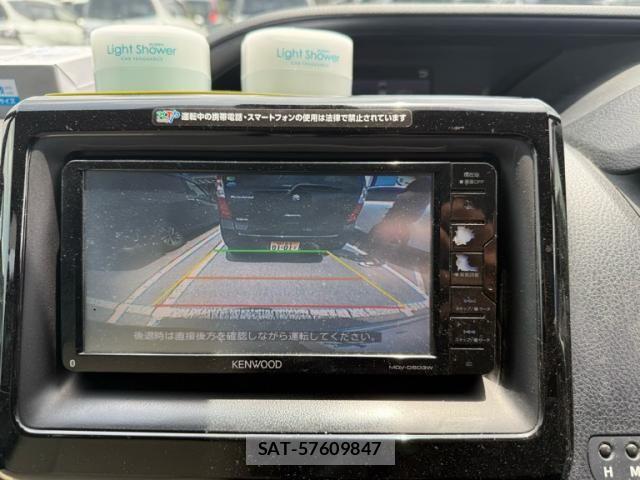 Toyota VOXY 2016-10 7503640-15