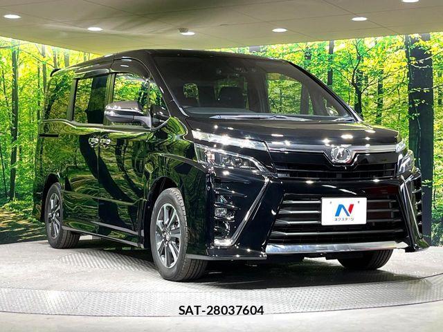Toyota VOXY 2018-12 7503597-15