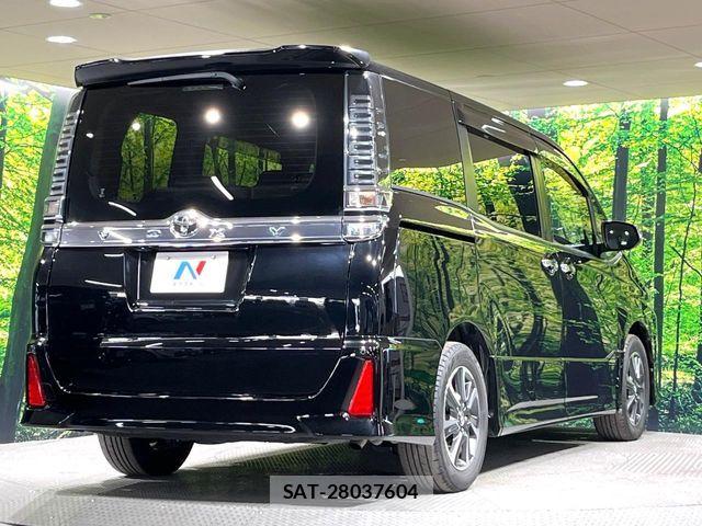 Toyota VOXY 2018-12 7503597-16