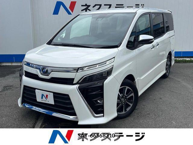 Toyota VOXY 2018-02 7503595-0