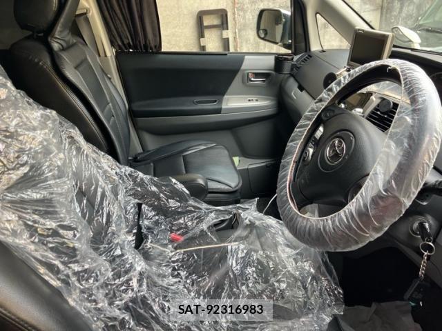 Toyota VOXY 2006-01 7503650-14