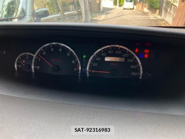 Toyota VOXY 2006-01 7503650-16