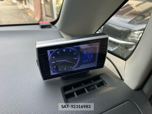 Toyota VOXY 2006-01 7503650-20