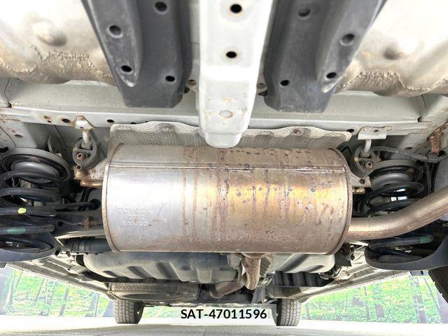 Toyota VOXY 2013-12 7503641-19