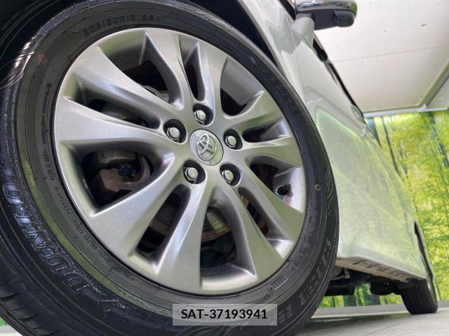 Toyota VOXY 2011-03 7503643-13