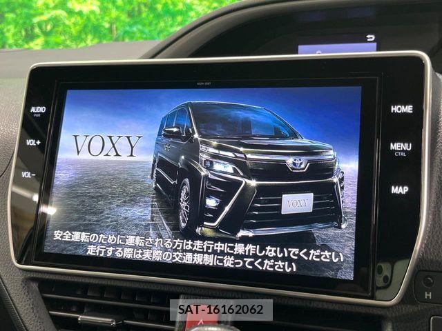 Toyota VOXY 2021-02 7503596-3