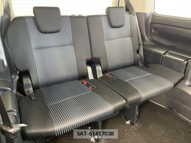 Toyota VOXY 2016-01 7503619-9