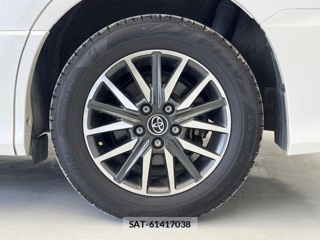 Toyota VOXY 2016-01 7503619-13
