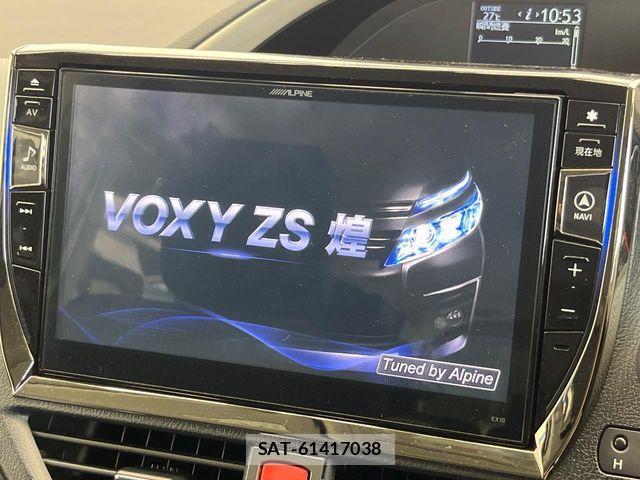Toyota VOXY 2016-01 7503619-2