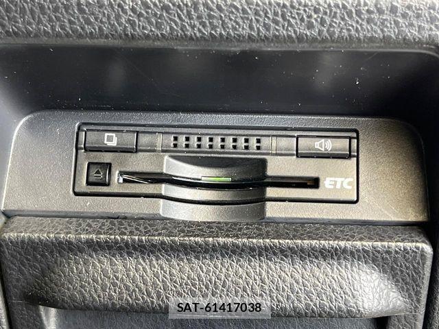 Toyota VOXY 2016-01 7503619-5
