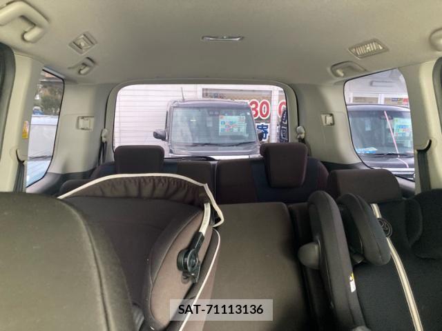 Toyota VOXY 2009-09 7510425-18