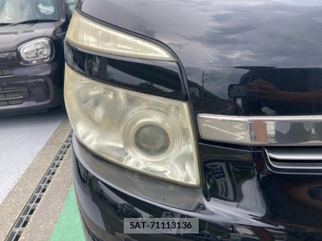 Toyota VOXY 2009-09 7510425-3
