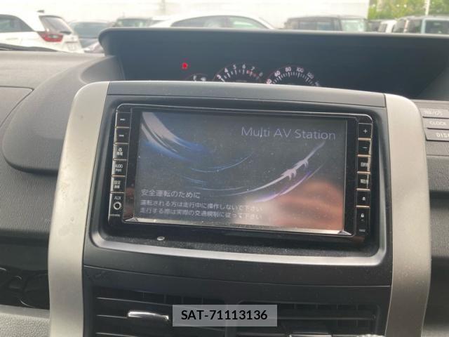 Toyota VOXY 2009-09 7510425-7