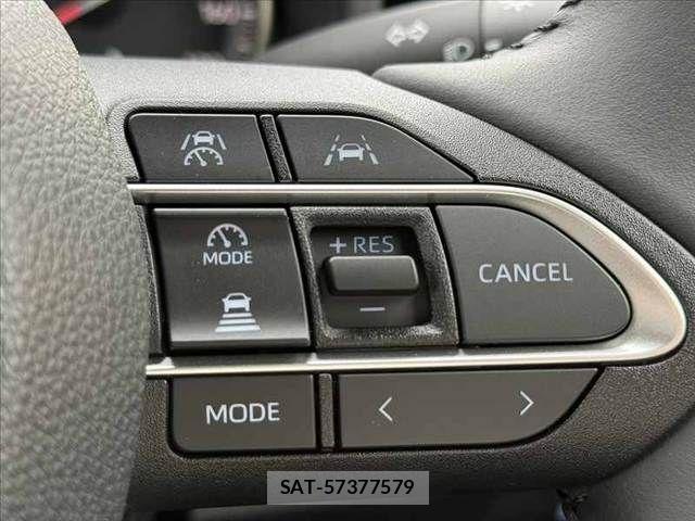 Toyota VOXY 2025-10 7503566-3