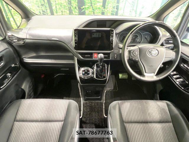 Toyota VOXY 2018-11 7503598-1