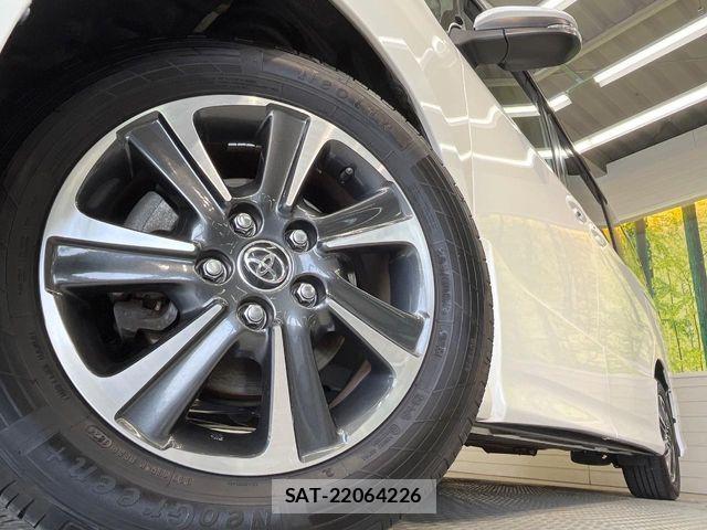 Toyota VOXY 2017-08 7503602-13