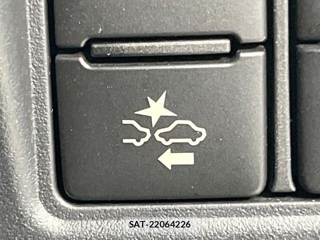 Toyota VOXY 2017-08 7503602-4