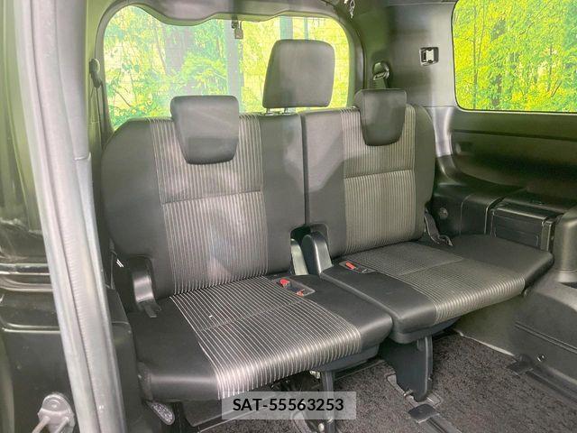 Toyota VOXY 2020-02 7503621-9