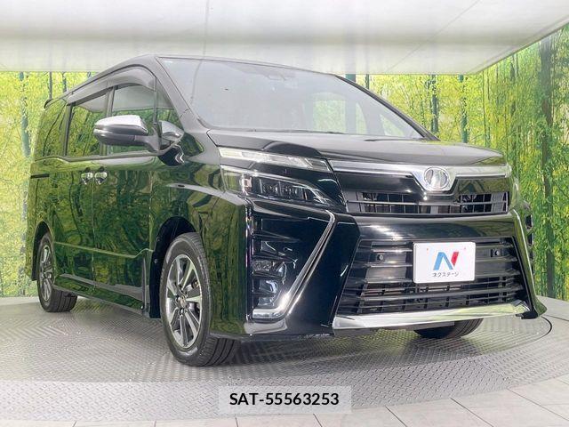 Toyota VOXY 2020-02 7503621-16