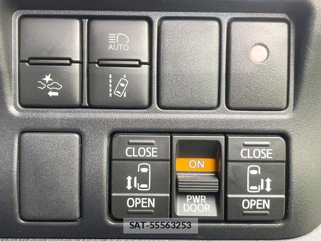 Toyota VOXY 2020-02 7503621-4