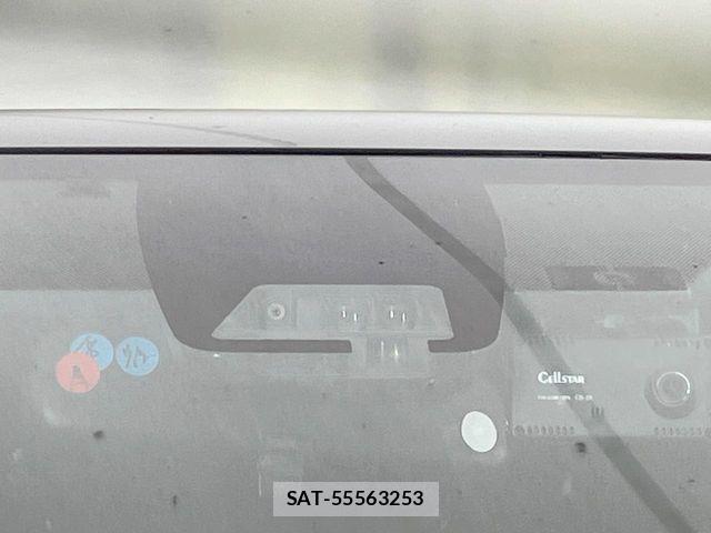 Toyota VOXY 2020-02 7503621-5