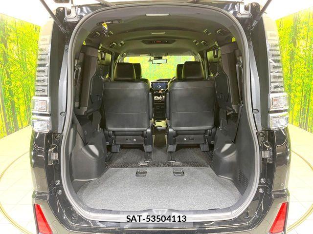 Toyota VOXY 2021-01 7503583-10