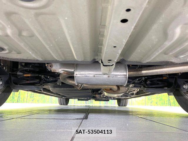 Toyota VOXY 2021-01 7503583-18