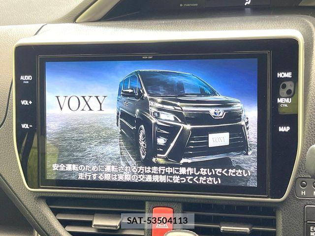 Toyota VOXY 2021-01 7503583-2