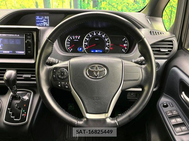 Toyota VOXY 2015-12 7503626-10