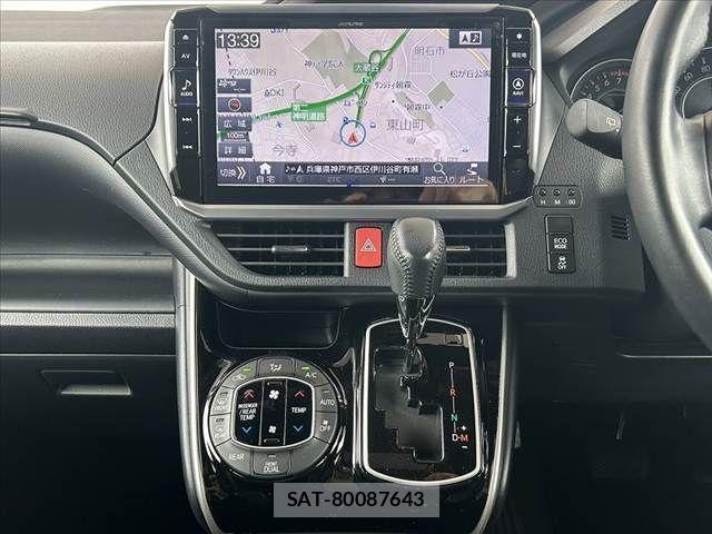 Toyota VOXY 2018-12 7503599-27