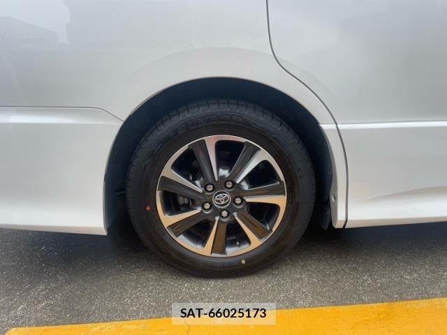 Toyota VOXY 2018-10 7510406-8