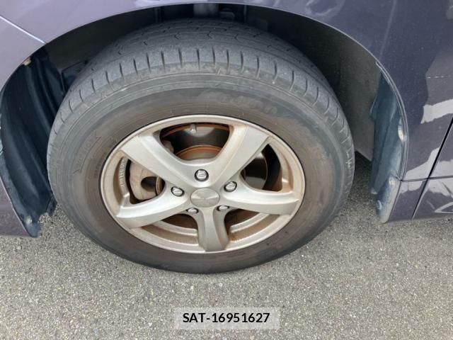 Toyota VOXY 2009-11 7503647-3